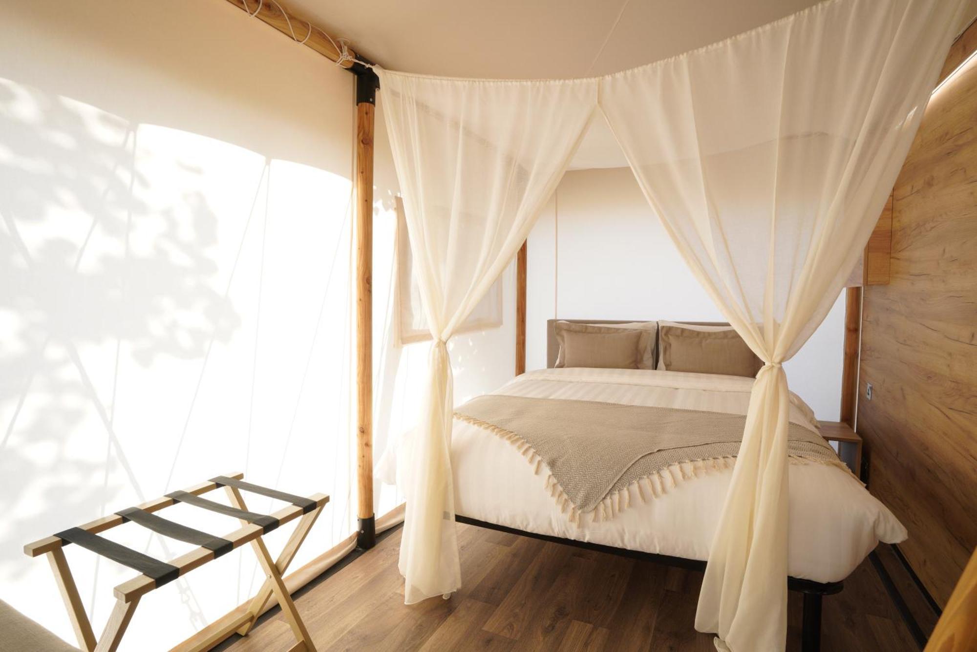 Bab Al Nojoum Hudayriyat Villas Abu Dhabi Kamer foto